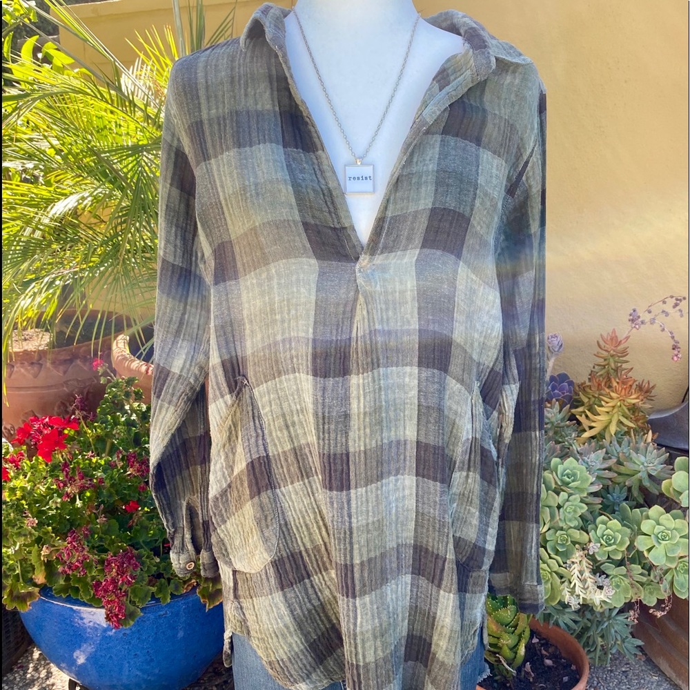 Gauzy tunic